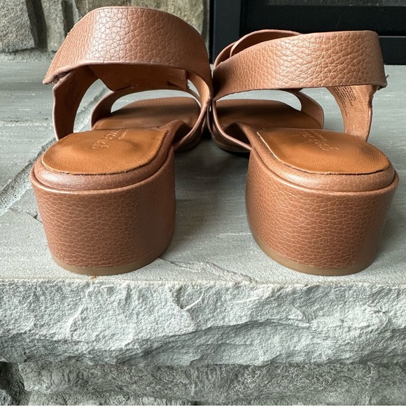 Gentle Souls Park Interlock Conac Suede Leather‎ Sandal Brown, SZ 10 Chunky Heel - Picture 5 of 8